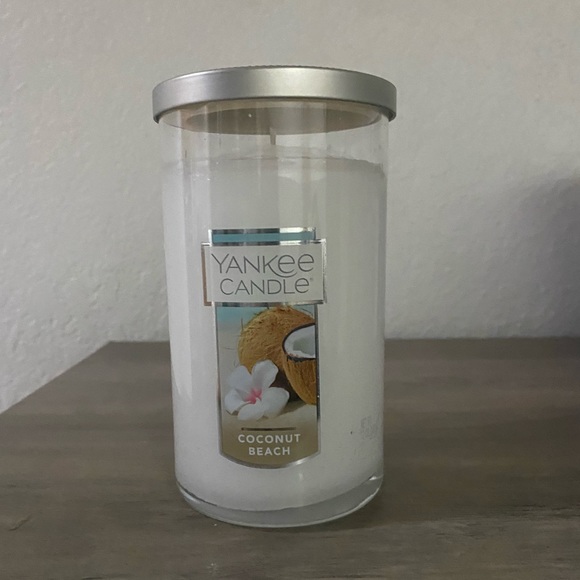 Yankee Candle- Coconut Beach